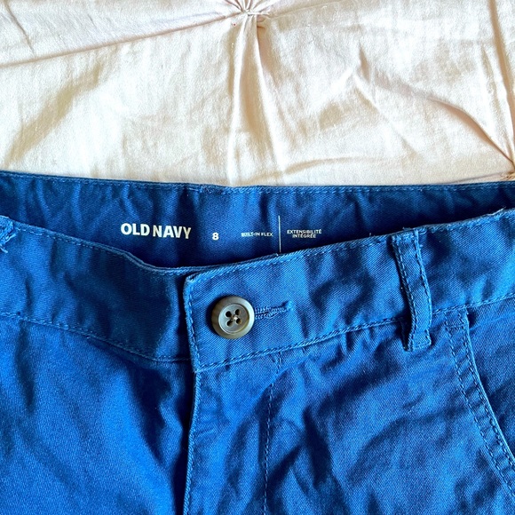 Old Navy Boys Shorts. Size 8 - Picture 3 of 4